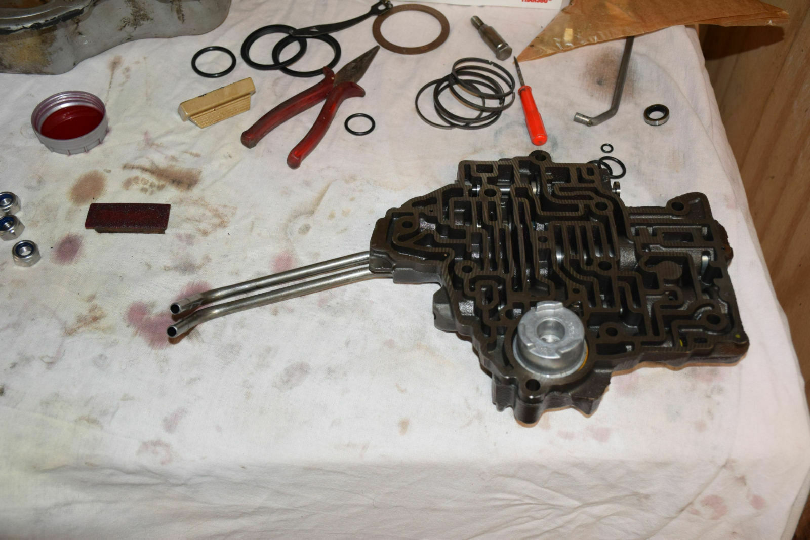 Leitungen eingesetzt