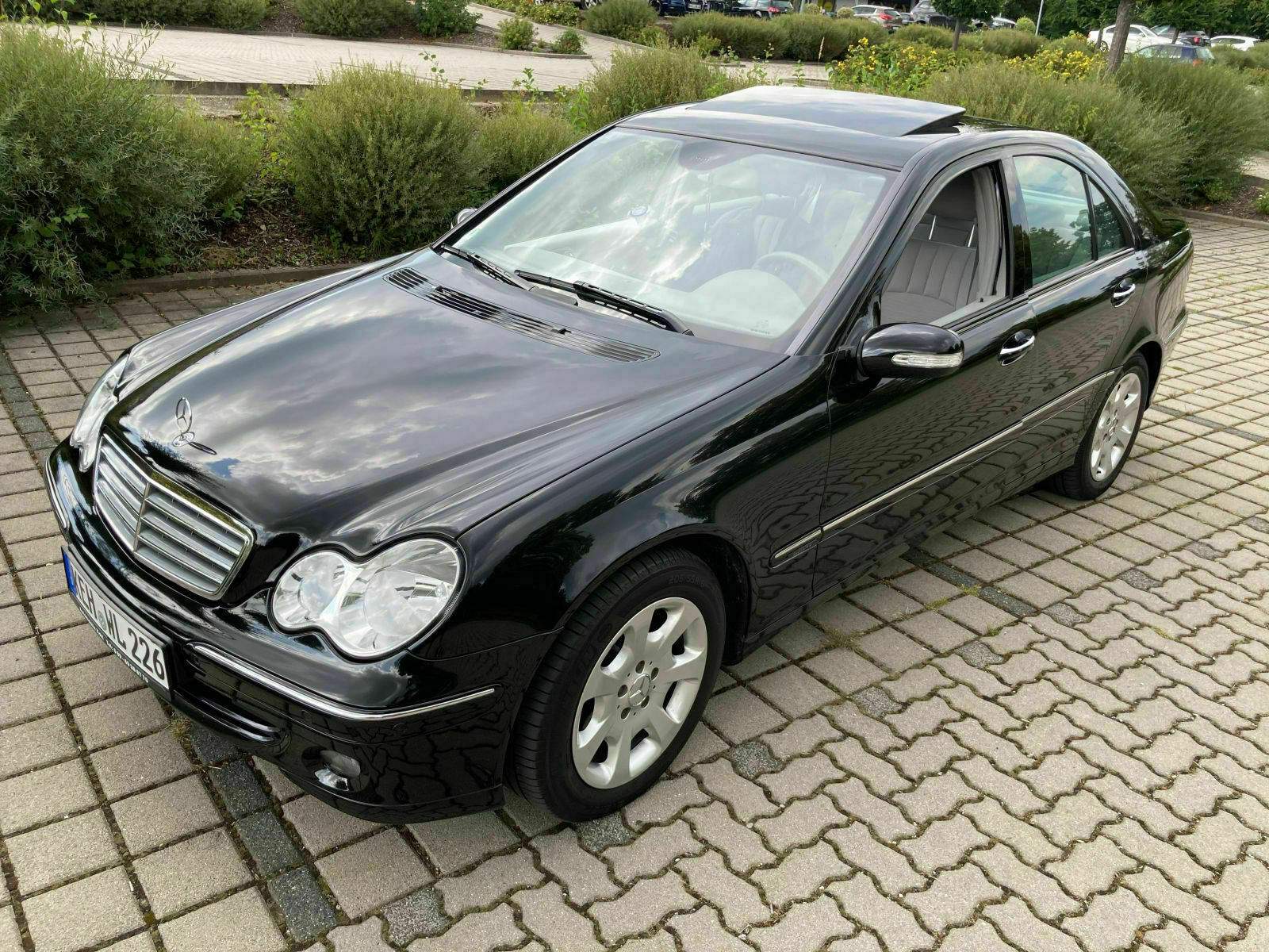 Jpeg-bild : Mercedes C-Klasse W203 180 Kompressor Test : Testberichte ...