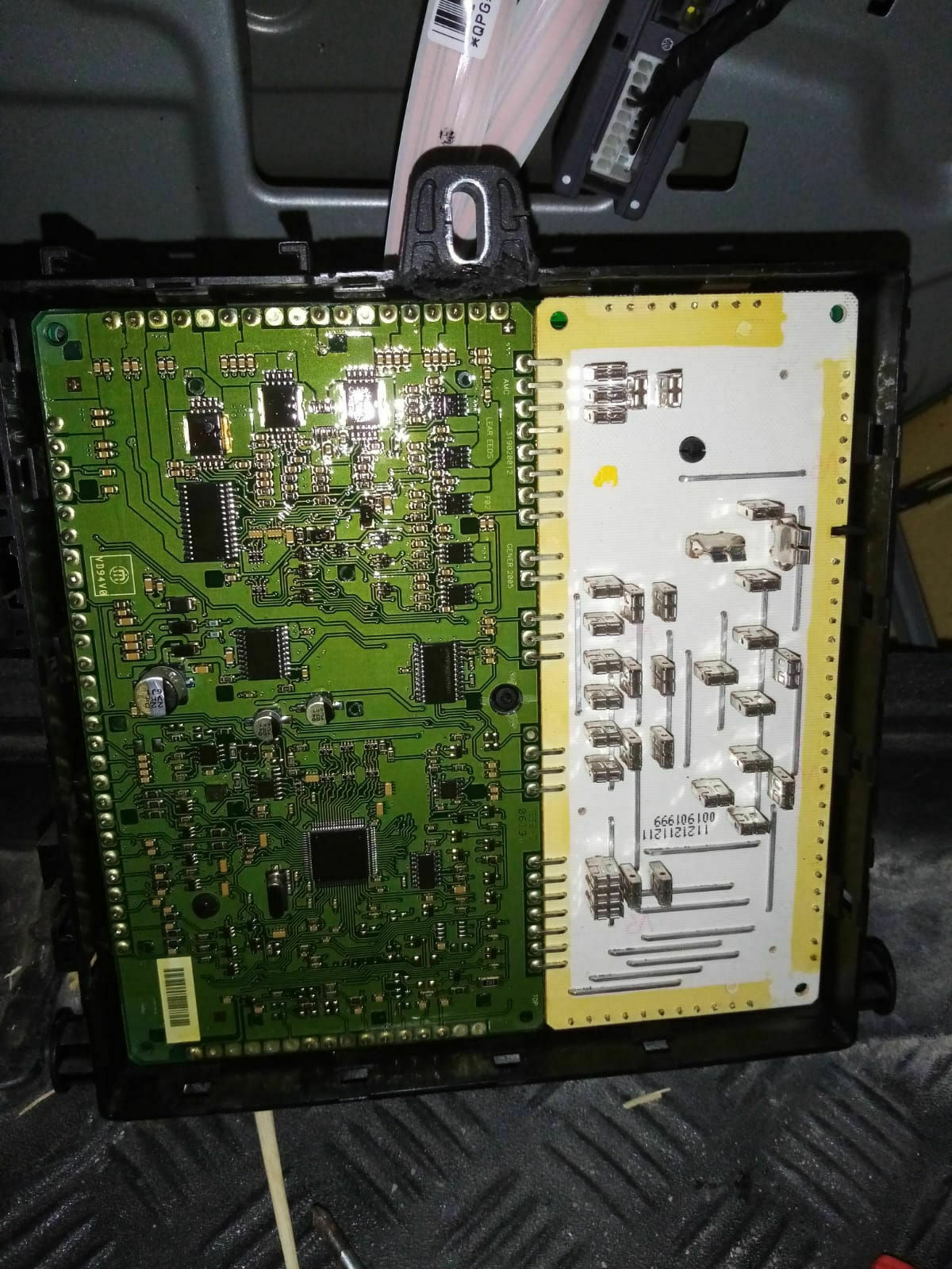 Fehlermeldung im Display löschen? Genaue Ursache Schlussleuchte rechts "defekt"