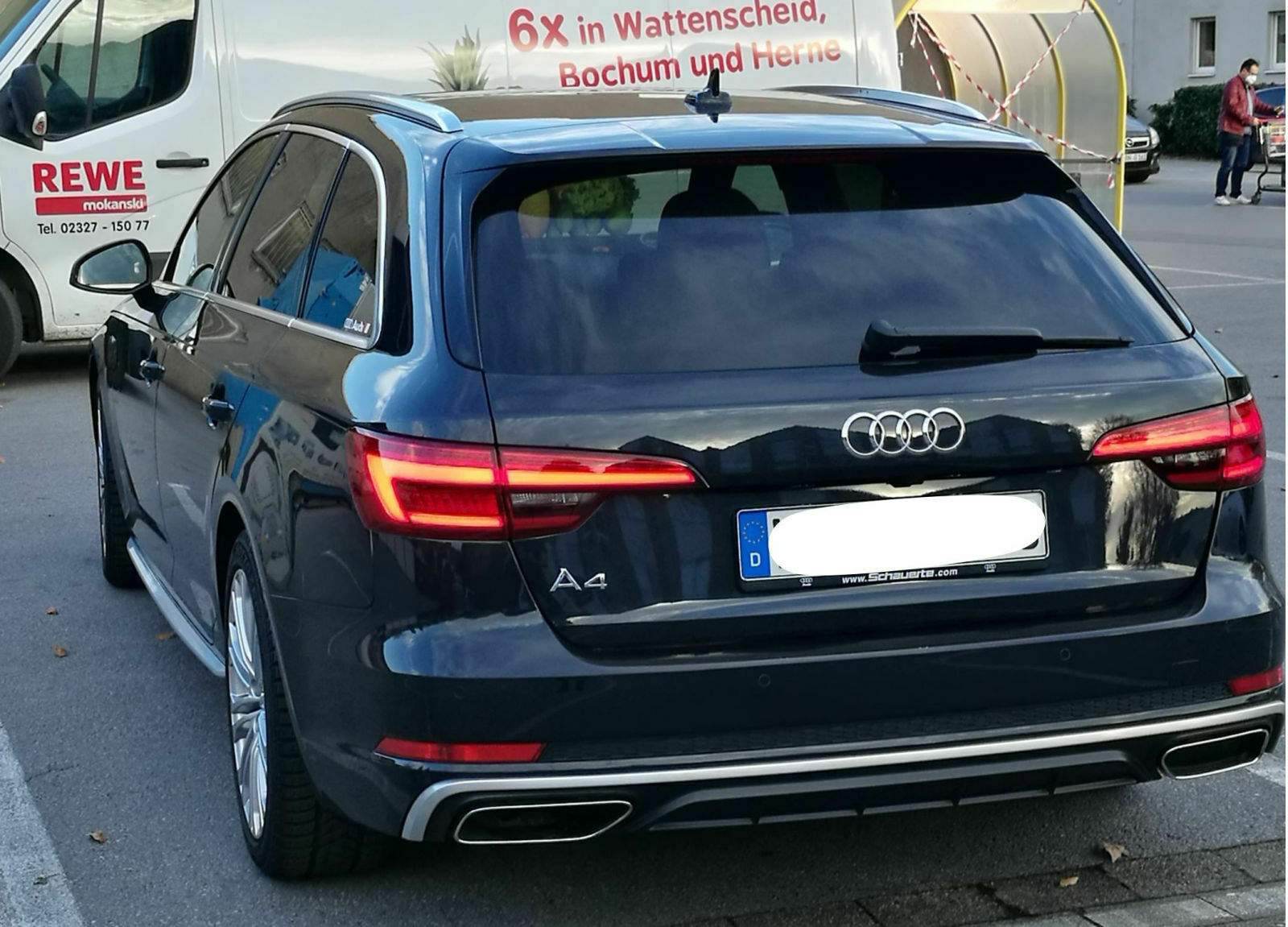 Seitenschweller folieren Audi A4 B8 B9 in SilberMetallic Biete