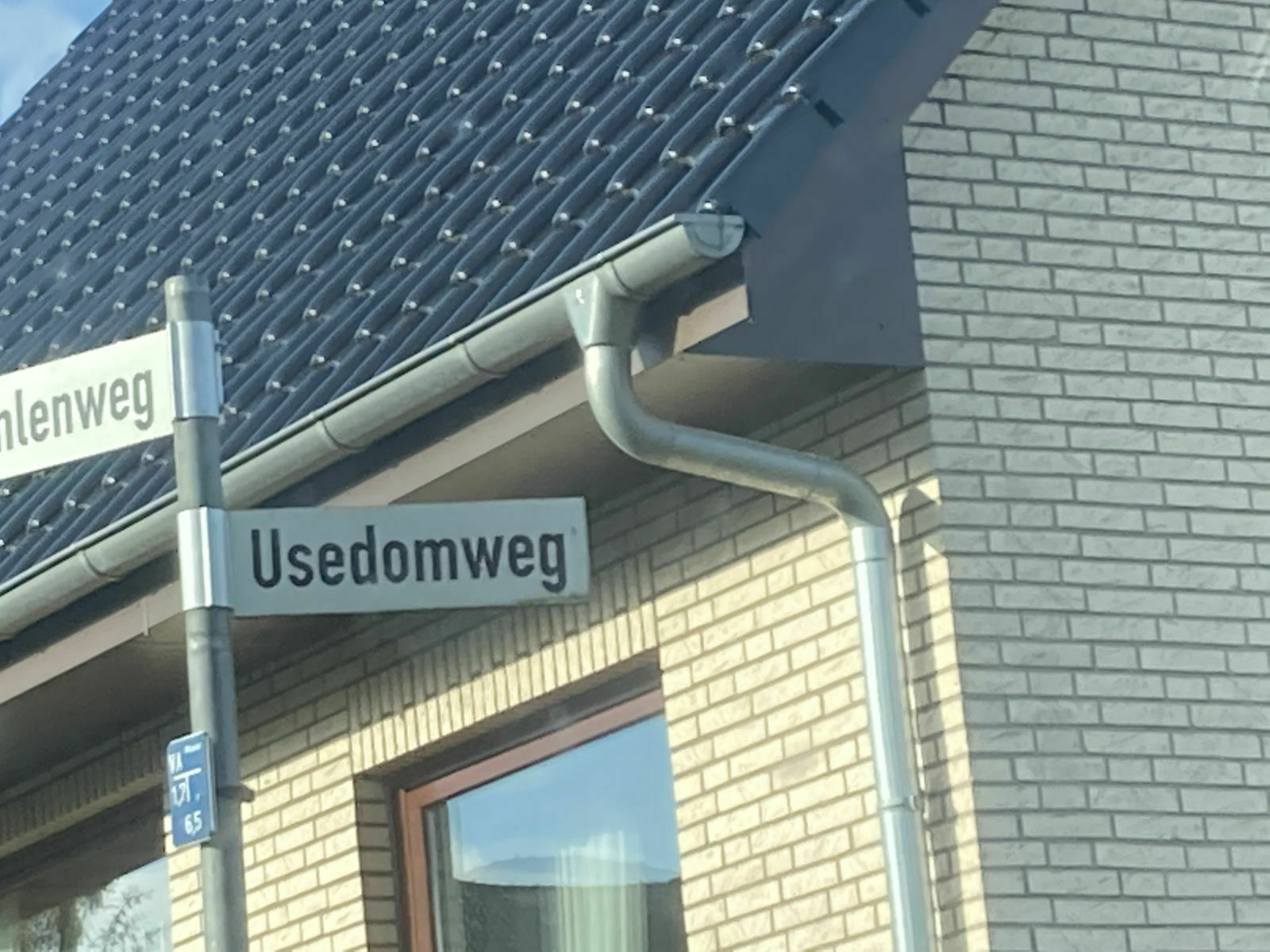 43252d7a-3314-43cb-a788-2a5b1950a009