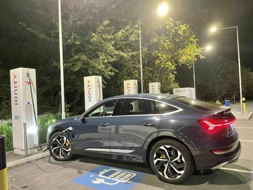 5b6d5a84-841a-4823-8f3c-c94a6043ab09