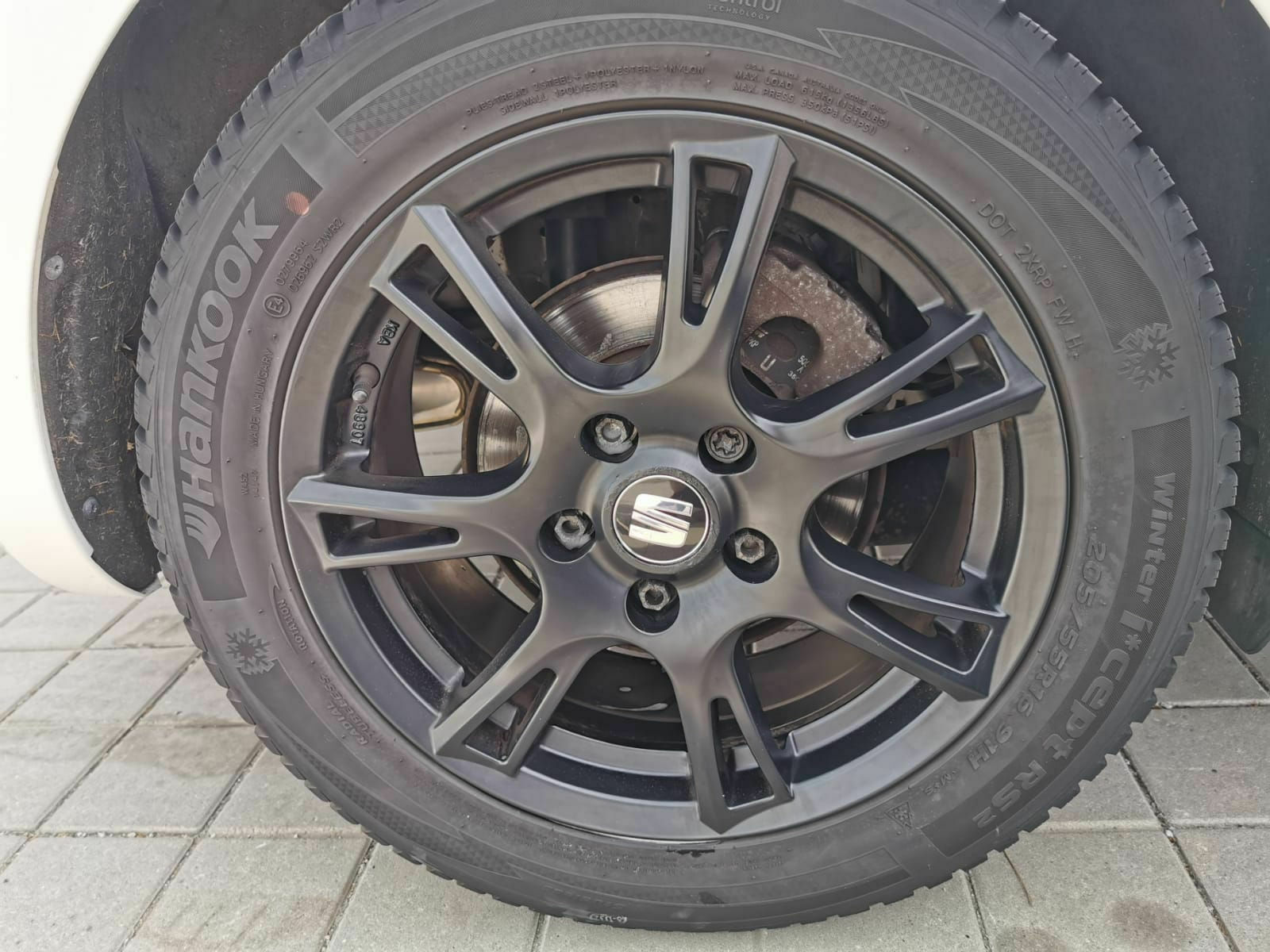 Felgen weisen Lack abplatzer und "hubbel" auf