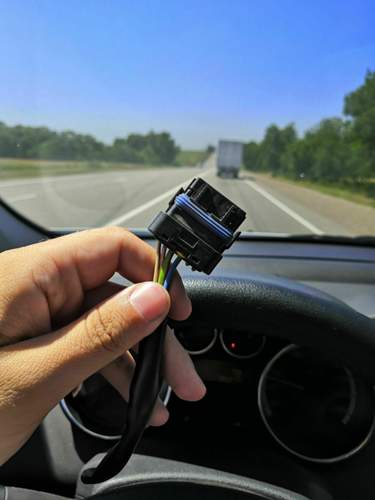 Stecker Kraftstoffpumpe