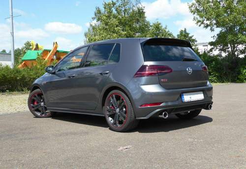 GTI schräg von hinten