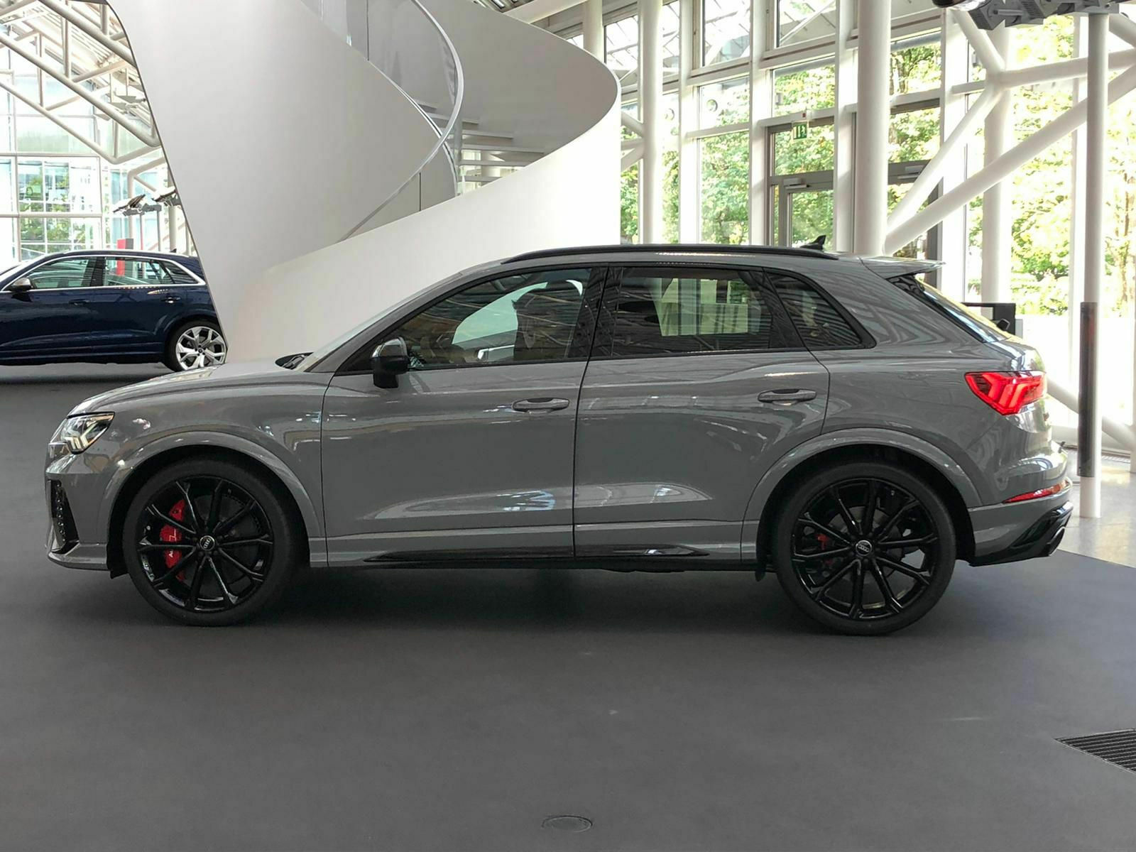 Audi RSQ3