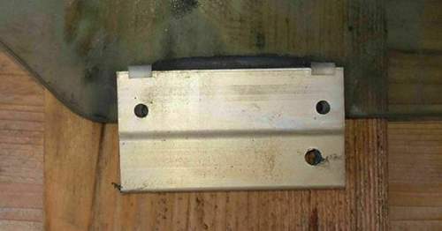 Omega, Scheibeneinbau