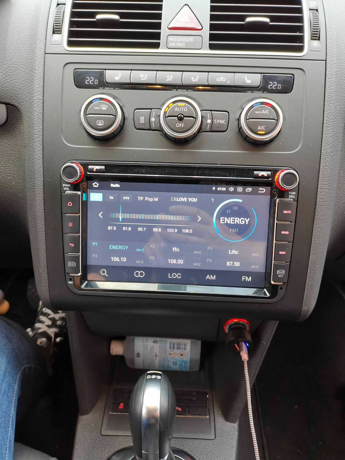 Neues Radio für den Touran