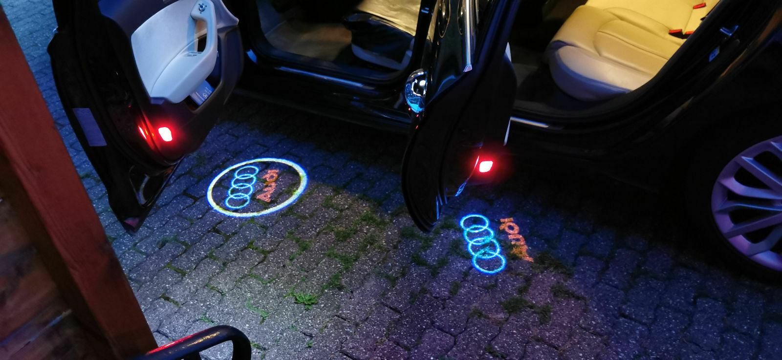 Einstiegsbeleuchtung Audi Logo Projektion / Probleme beim Einbau und Ausbau