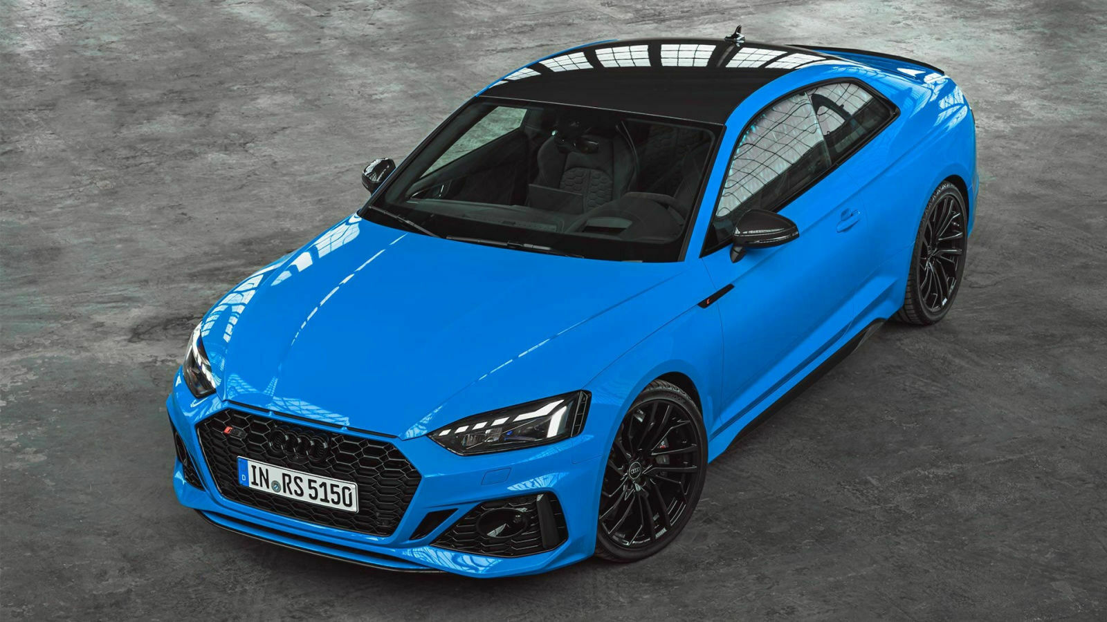 AUDI (RS4) - entschuldigt sich für Werbung!