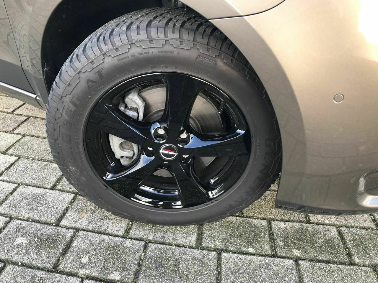 Zeigt her Eure Felgen / Räder auf der neue Mercedes V Klasse 447