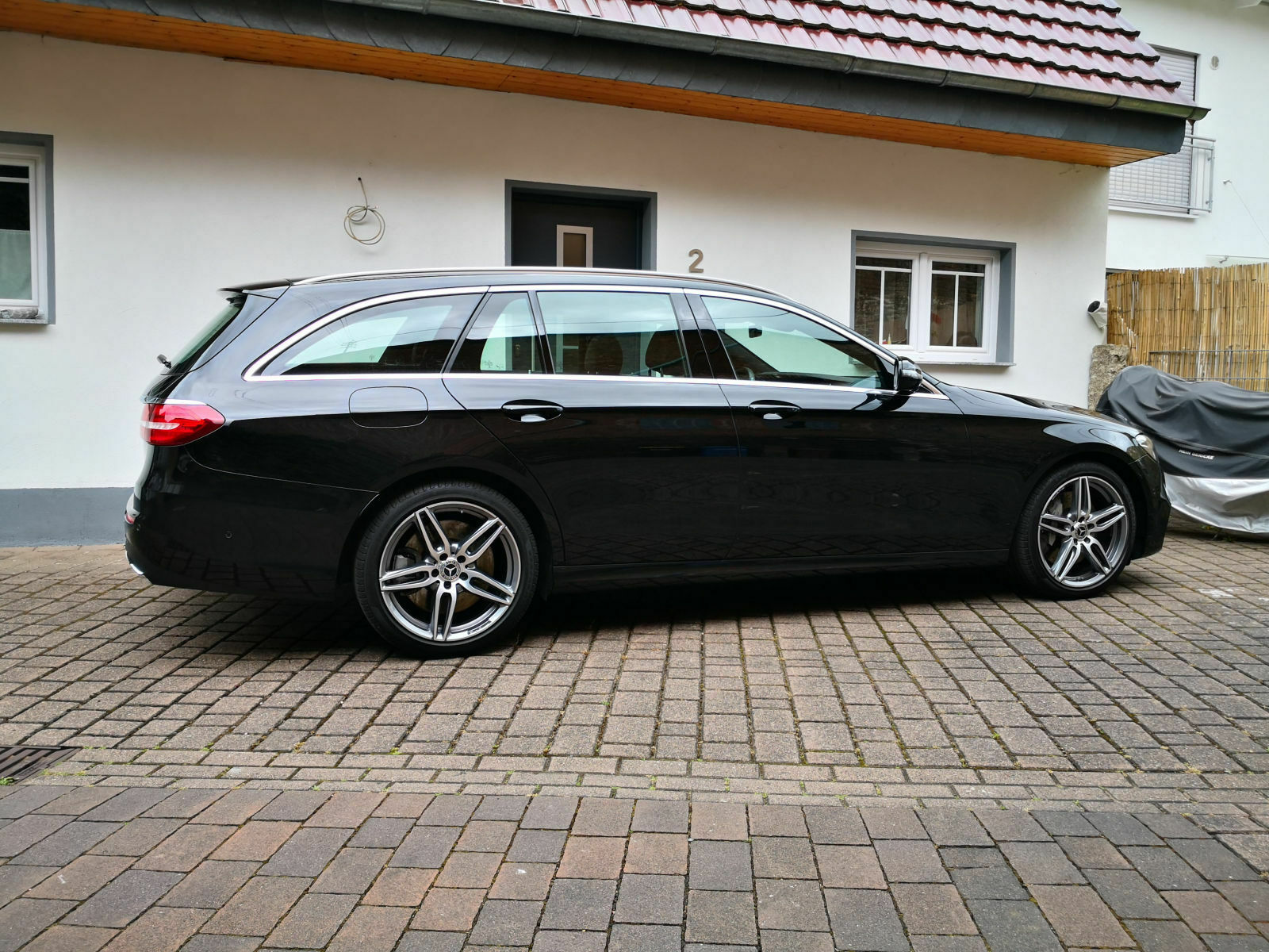 Vorstellung & Guten Abend in die Runde