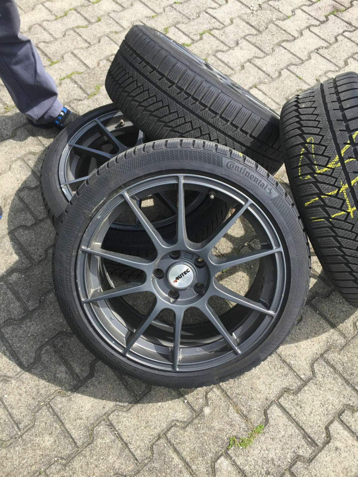 Winterreifen Golf 7, GTD, GTI in 18 Zoll, FelgeAutec Wizard, Reifen Conti TS850P Biete