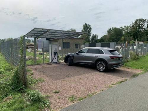 77b096fc-d1a4-46bc-8aca-251dd5867e8f