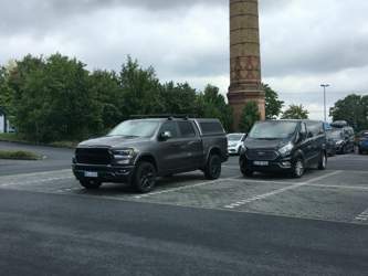 0d03e055-b64d-4ea9-a0df-1d33afd7f338