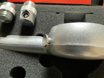 Taste drücken dann wird die Reifendruckanzeige gehalten