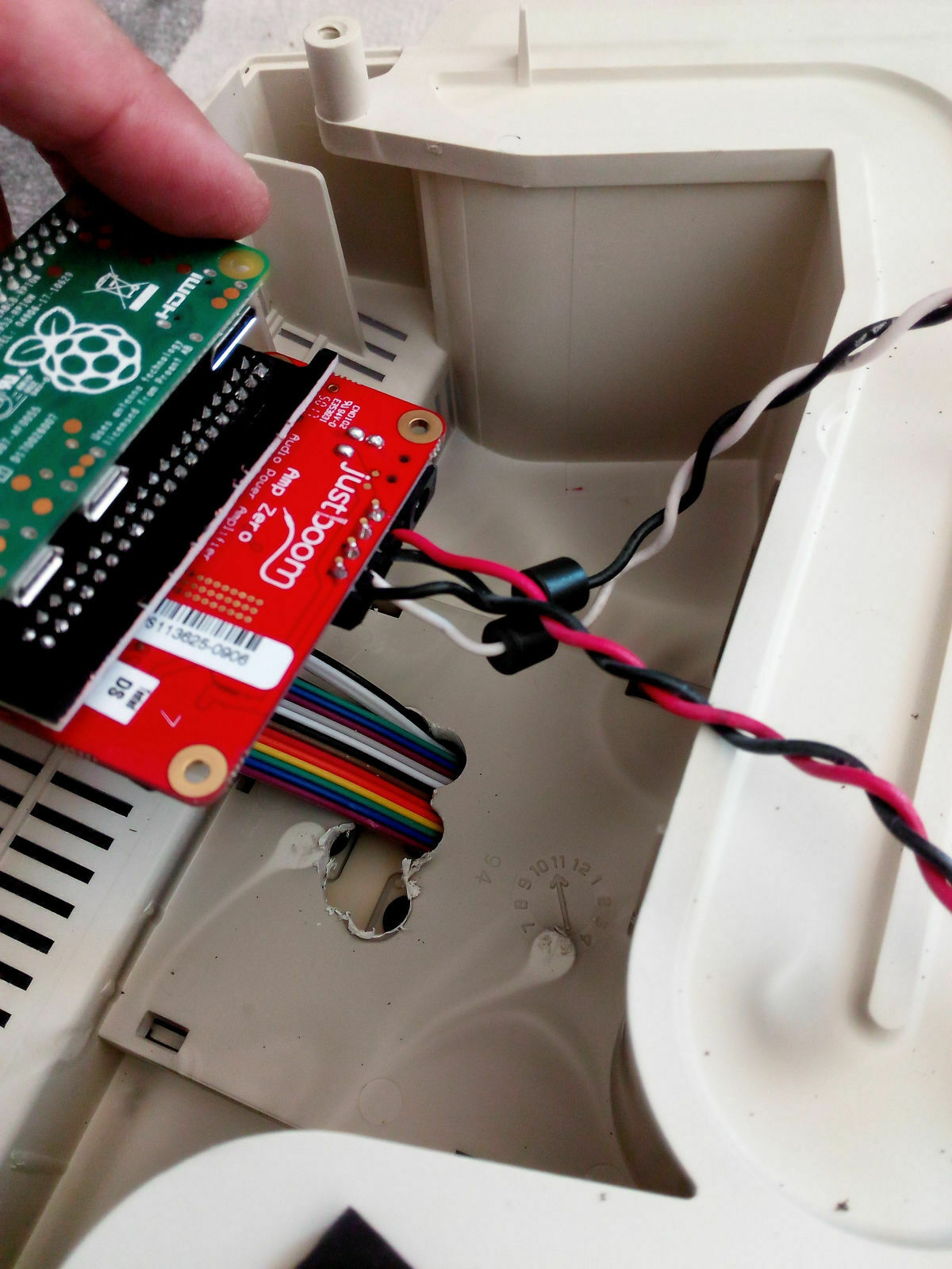 Bastelzwang - Eigenbau Webradio in ein Bose Gehäuse