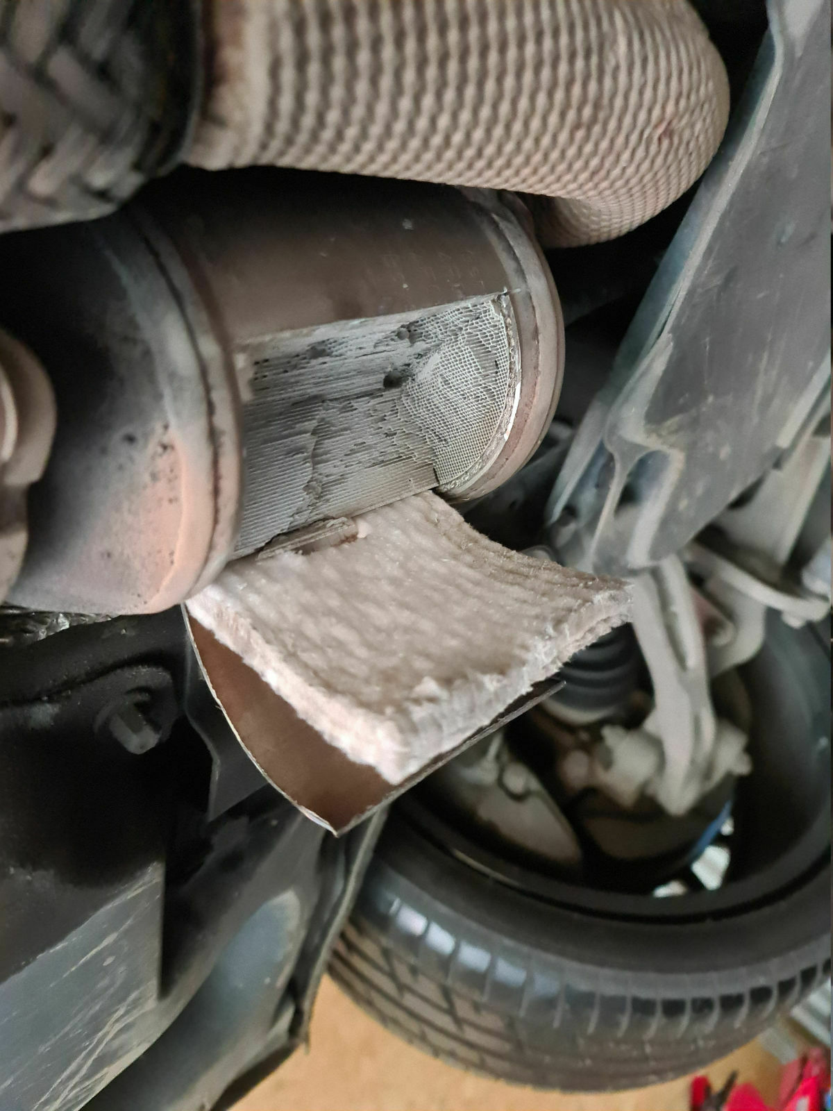 Bitte um Hilfe - KAT-Reparatur