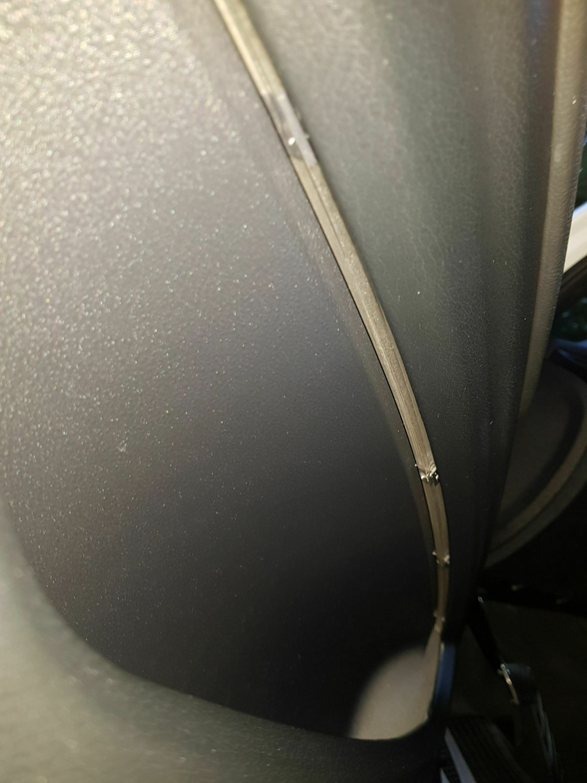 Ambilight Innenbeleuchtung Türablagefächer und bei Leselampen