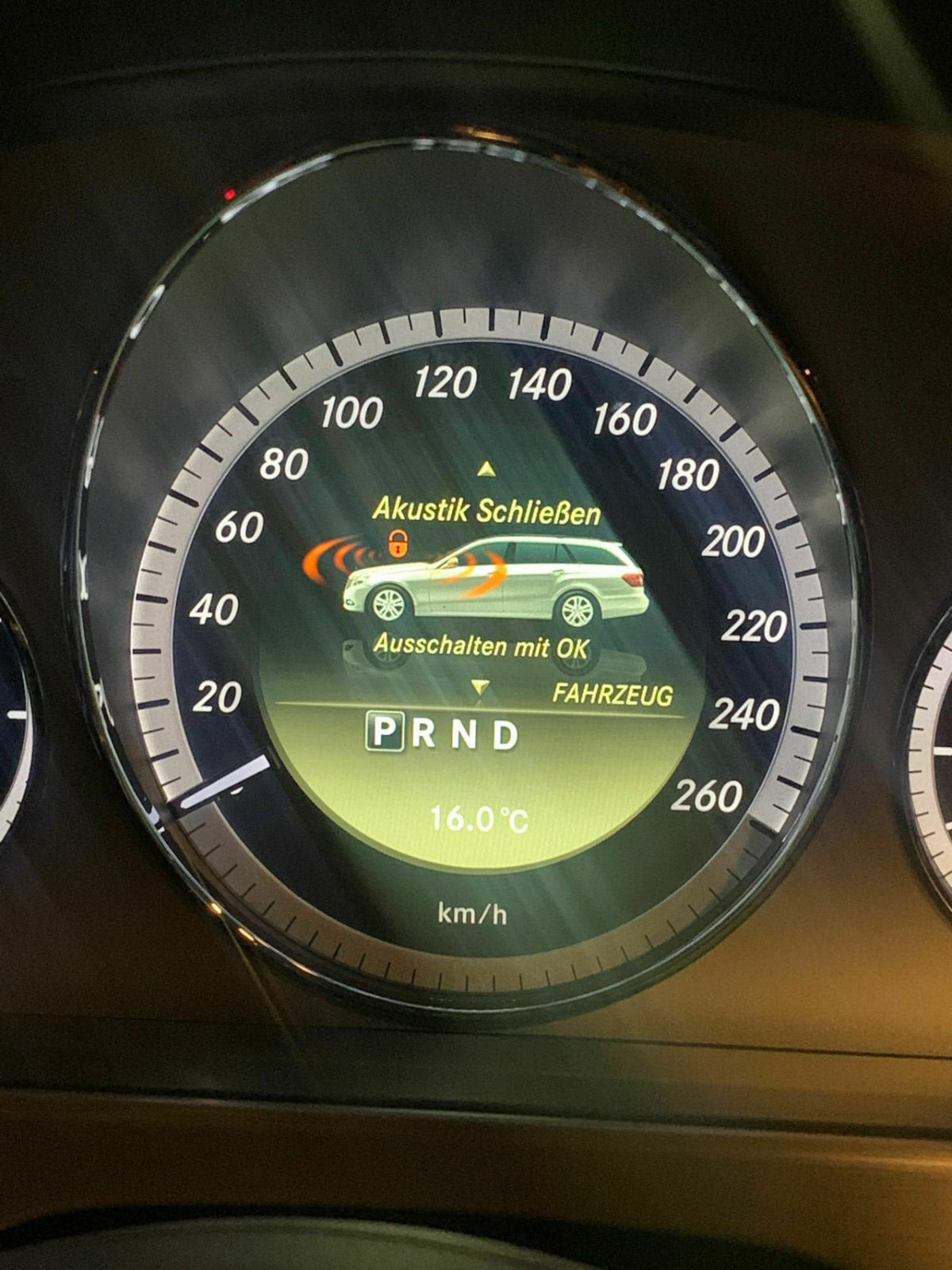 Akustisches Signal beim öffnen und schließen