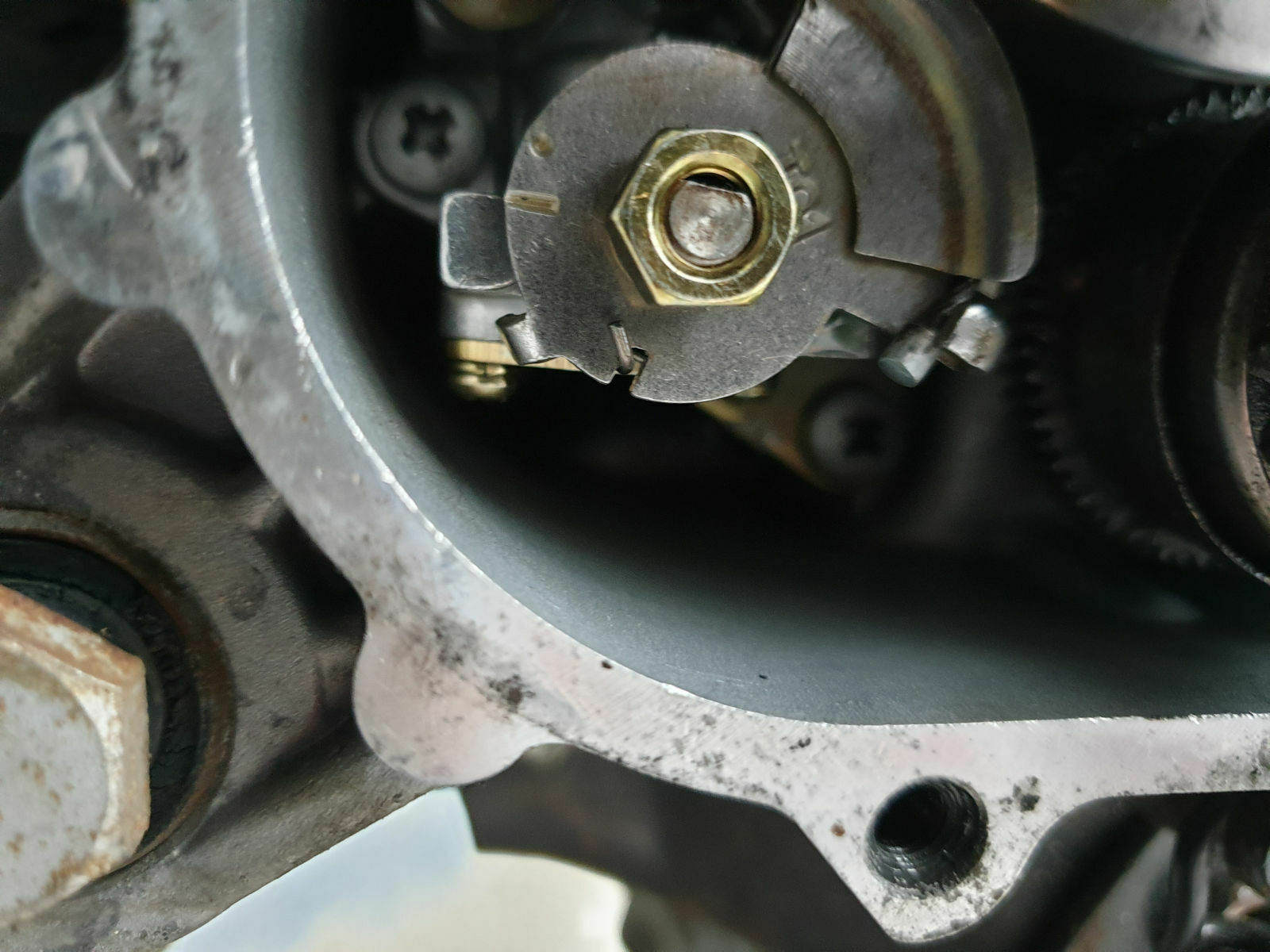 Piaggio Zipp verliert immer noch Öl