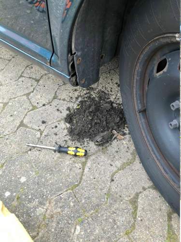 Radhausschale Golf 4 rechts