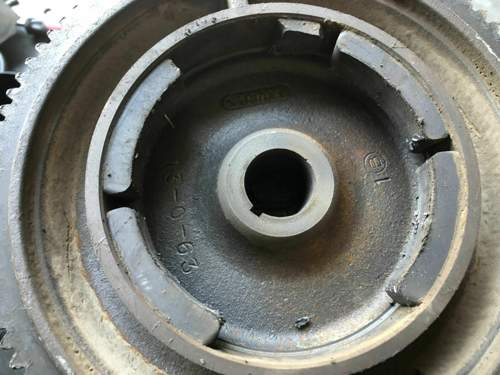 Defektes-schwungrad-btr-1101