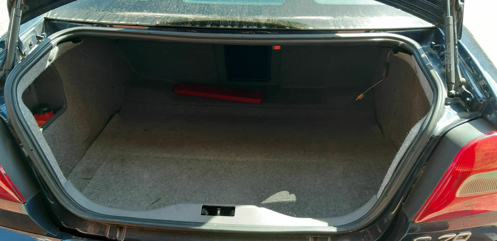 C70 1 Cabrio...welchen würdet ihr nehmen? AHK Nachrüstbar und mit PDC Verträglich?