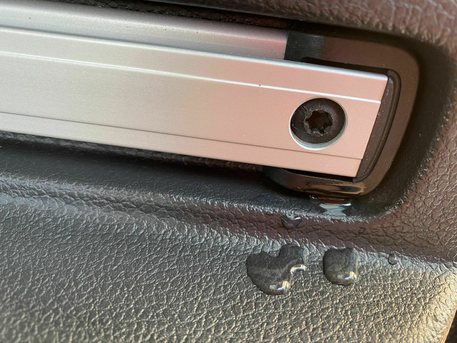 Wasser Transportschiene