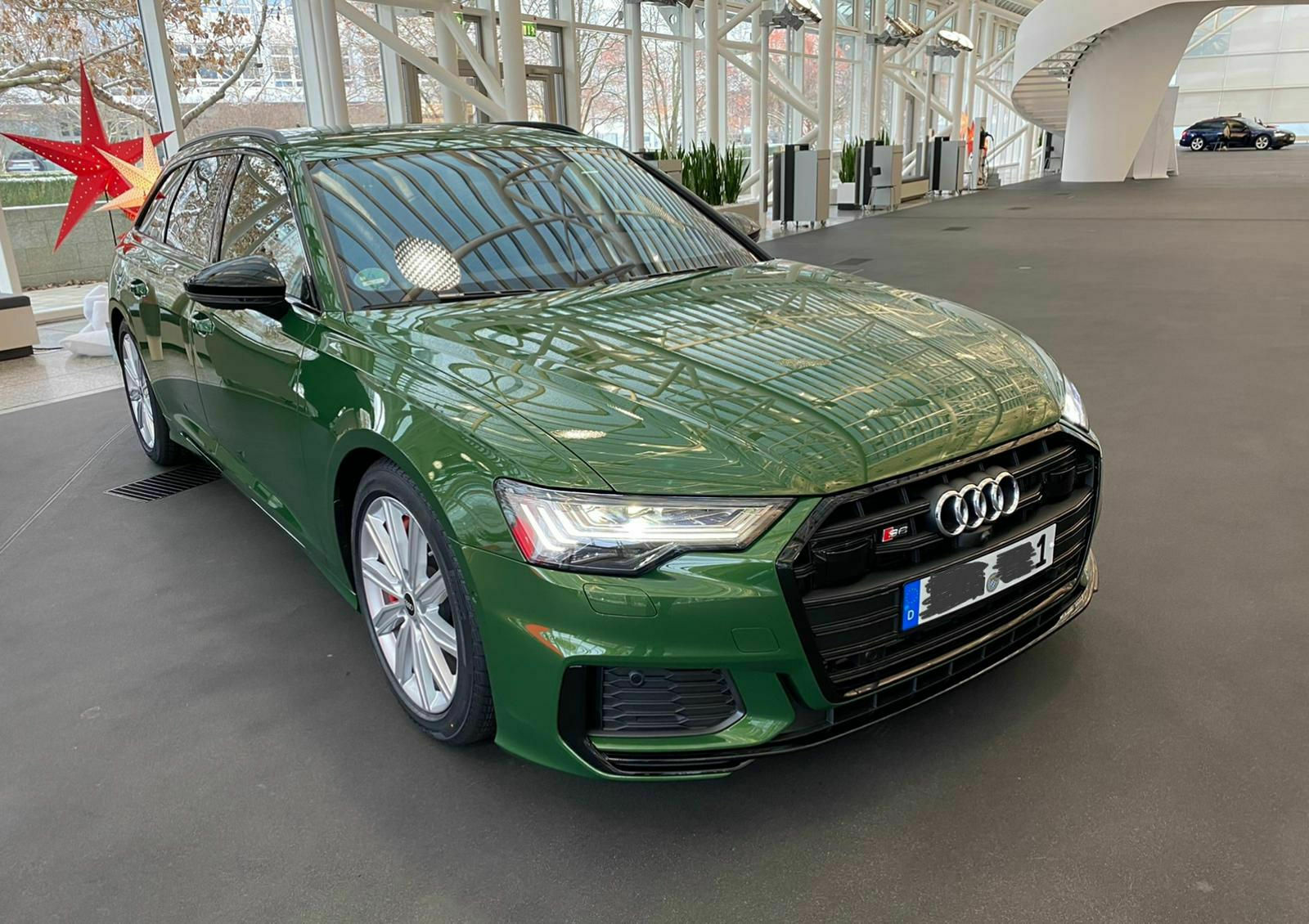 F695f843-354c-4b9d-a9ff-9b53a2a2e7fd