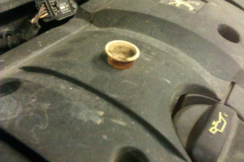 Fixiren der Nockenwelle Berlingo 16V 16qqm Bj 2003