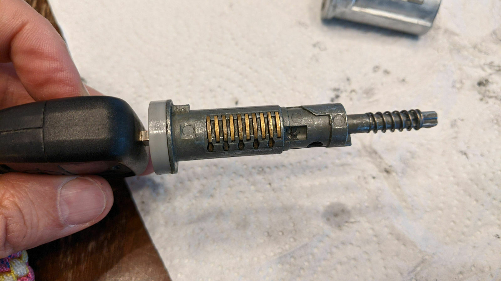 Omega B - Zündschloss hakt, was ist die Ursache?