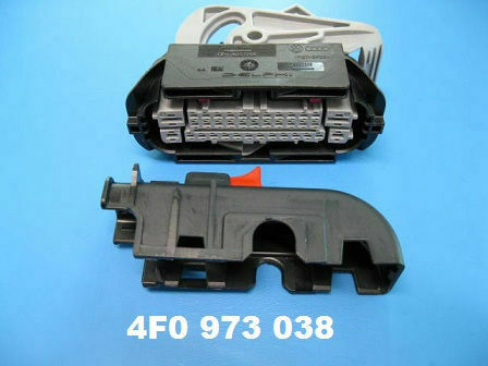 Codiernase vom Stecker des EPB-Steuergerät