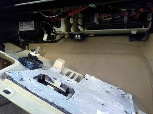 Zusatzlautsprecher Fussraum Beifahrer