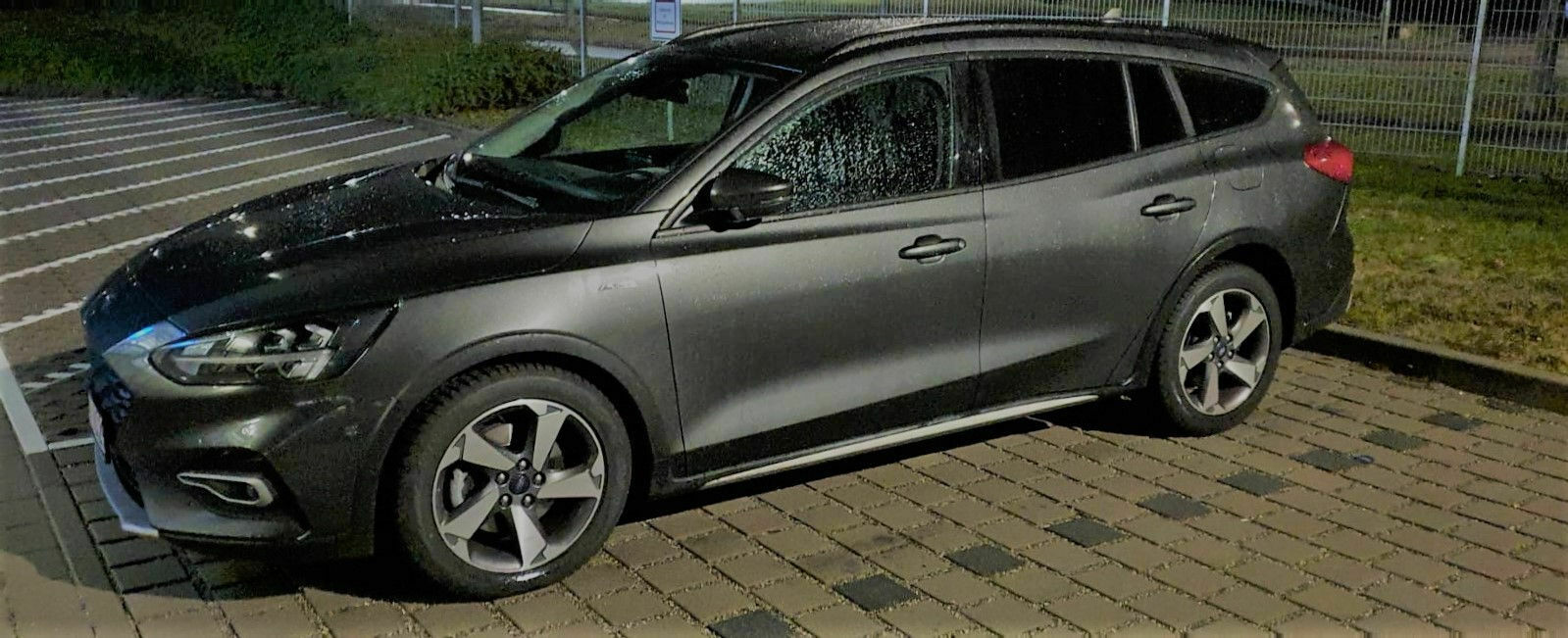 Ford-fokus-turnier-active-2-0-eco-boost