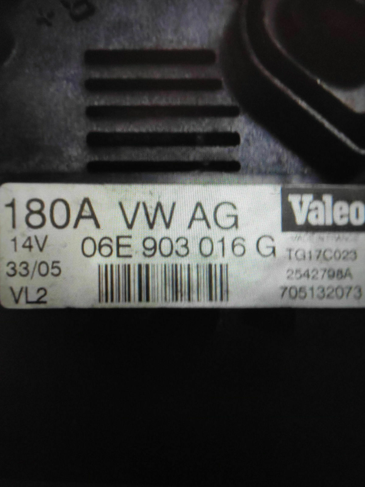 Wieviel Spannung muss die Lichtmaschine erzeugen?