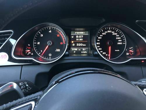 548f1ec3-0f67-49e9-b6a6-6cdbeeb9fd93