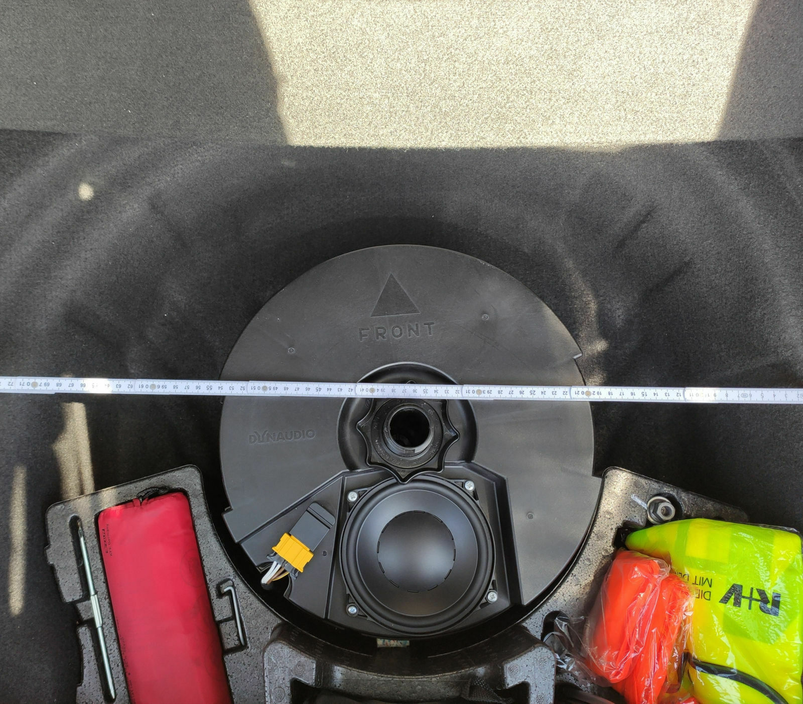 Dynaudio Subwoofer austauschen durch externen Subwoofer