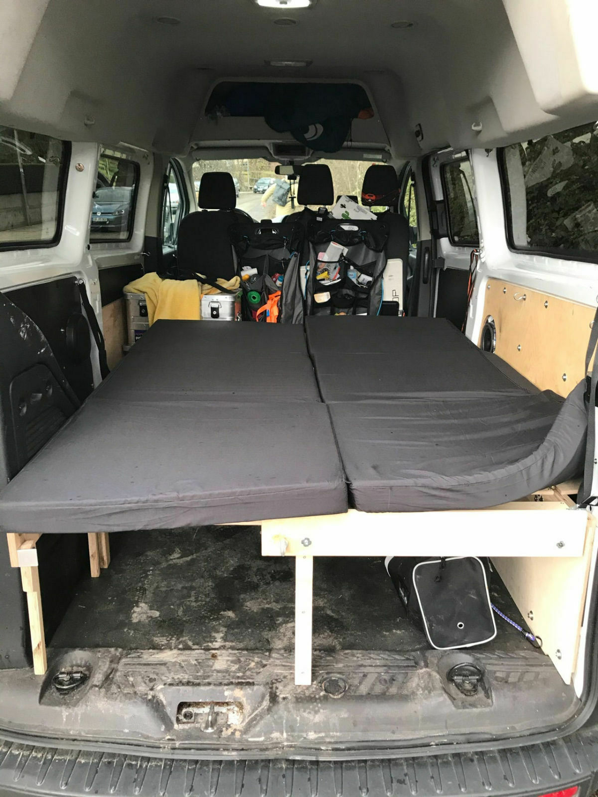 Kofferraumausbauten - Sammelthread