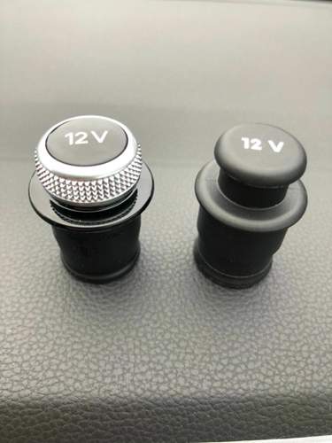 Links- Audi Teil Rechts- Original VW.jpg