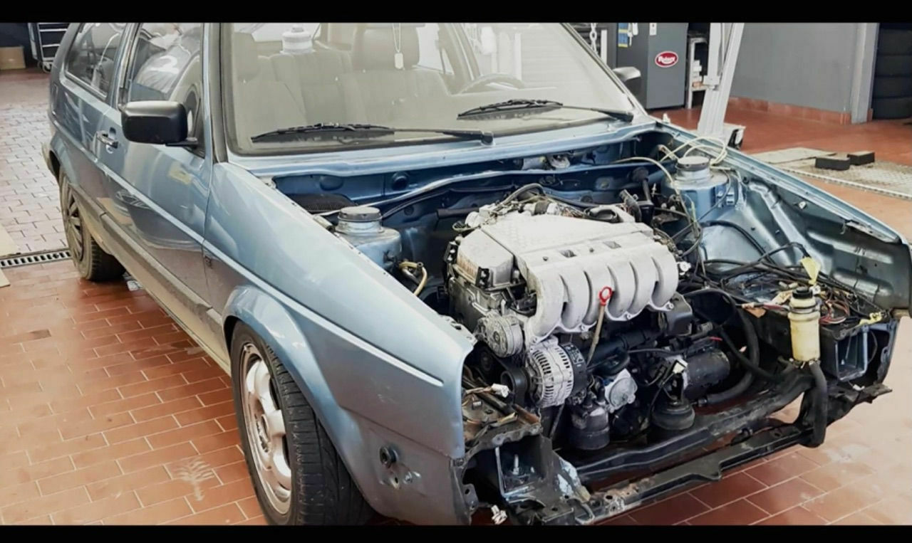 Wer baut mir einen VR 6 in Golf 3 Cabrio?