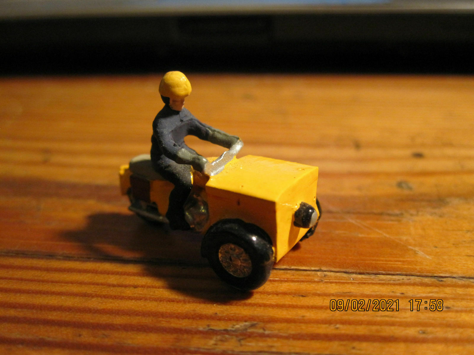 1. Artikel: Wer bin ich und was soll das hier?