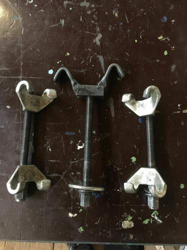 Bild 1: Federn rausmachen.jpg