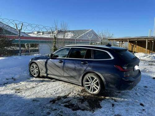 Eae8ea71-4d1d-40aa-8ec9-a46473d5aa86