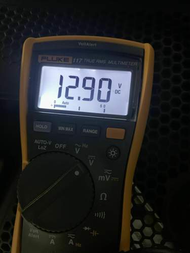 Multimeter 4.5h nach dem Laden