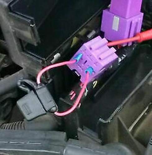 Relaisbrücke Benzinpumpe