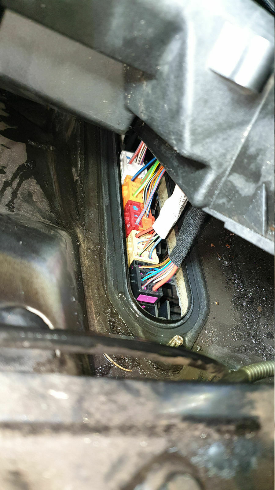 Wo kann ich die Dichtungen bestellen um meine Fahrende Badewanne trocken zu legen?