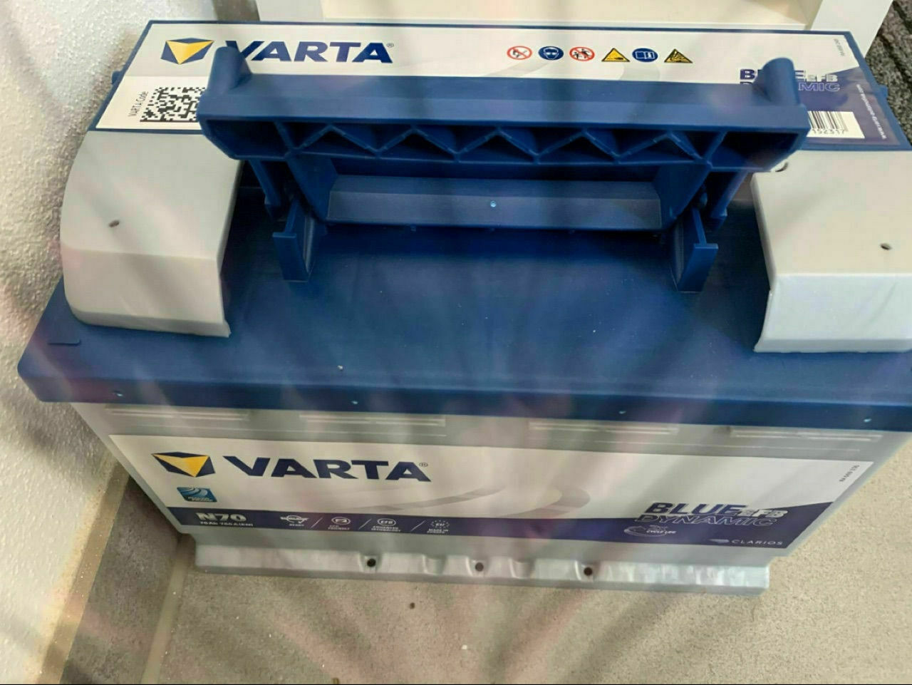 Hilfe! Batterie hinten SL 350, R230