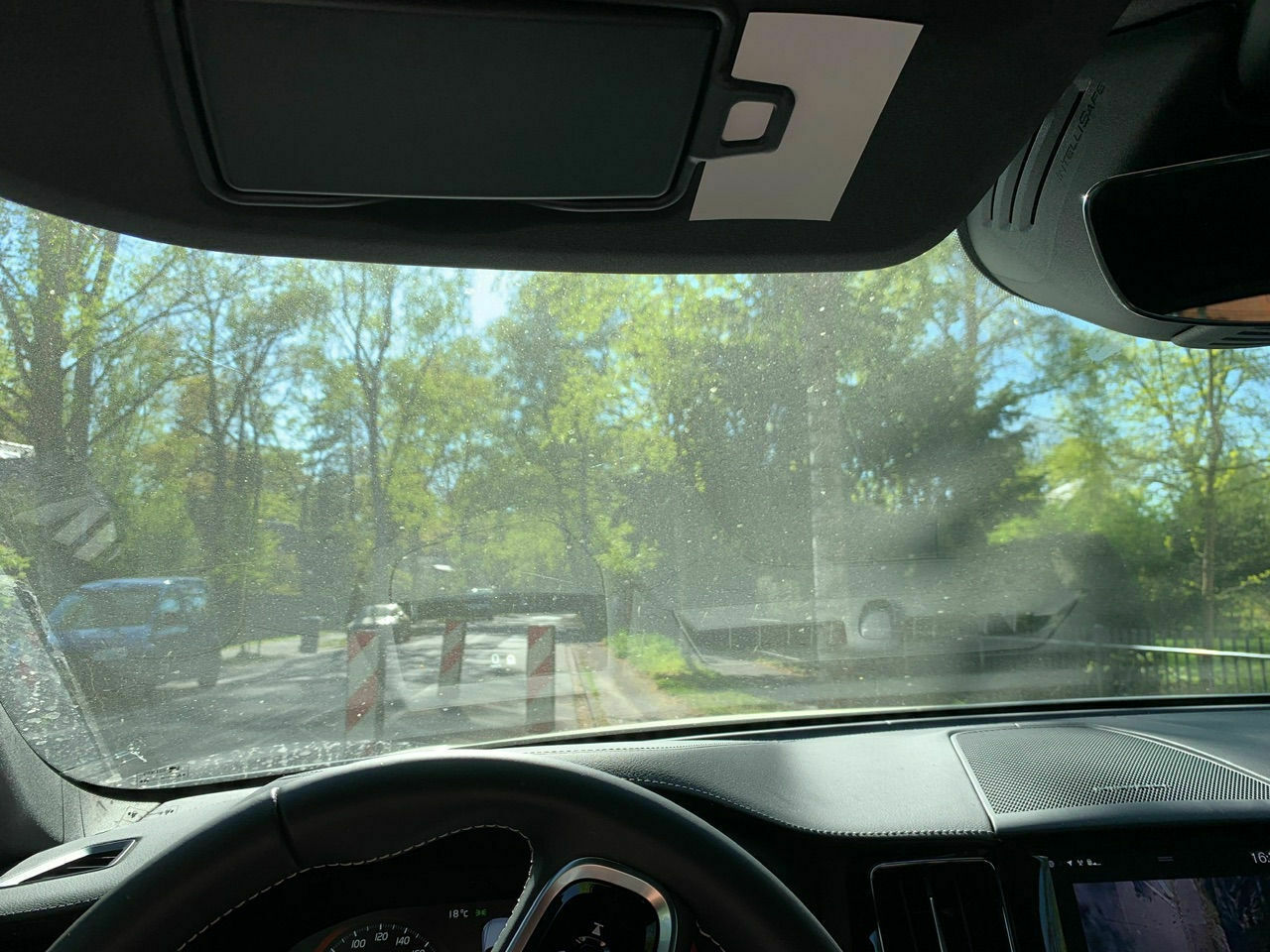 Erfahrungen mit Dashcams inkl. Hardwiring im S/V90