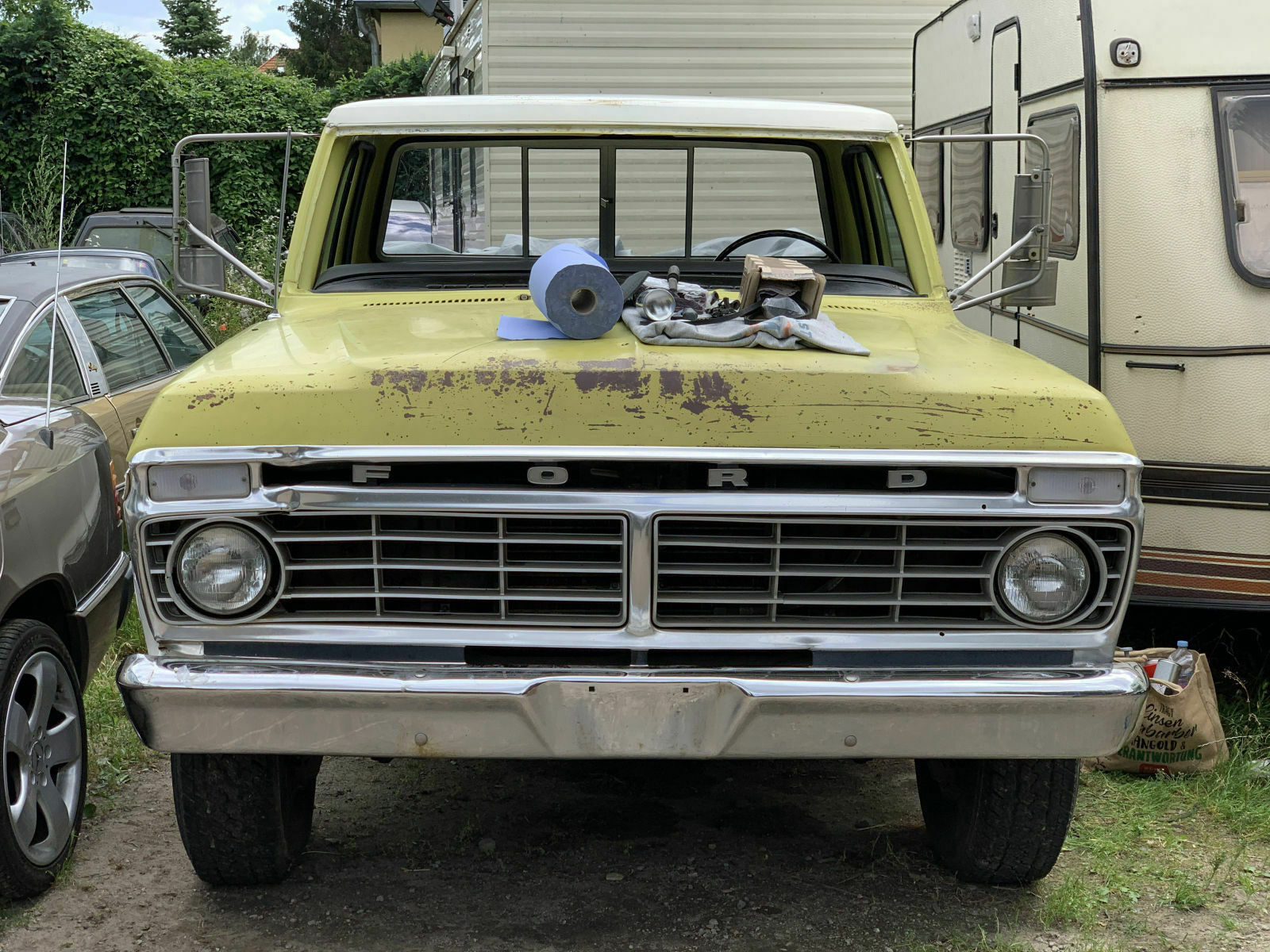 6. Generation 1974 Ford F-350 Super Camper Special, 390 C6 V8